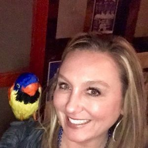 Meet your Posher, Crystal